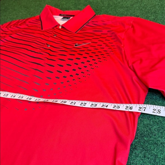Tiger Woods Collection by Nike Dri-Fit Polo (Red with Black Accents/ Size XXL) - Picture 4 of 7
